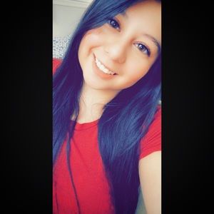 Meet your Posher, Alexandra